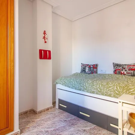 Cozy In With Kitchenette Apartment Torrevieja